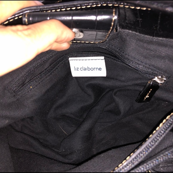 Liz Claiborne black handbag - Picture 5 of 8